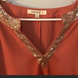 Gently worn Umgee XL Coral dressy Top